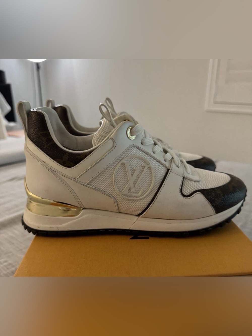Louis Vuitton Monogram Women’s Low Top Sneakers BM1129 Size 5–5.5 – Authentic